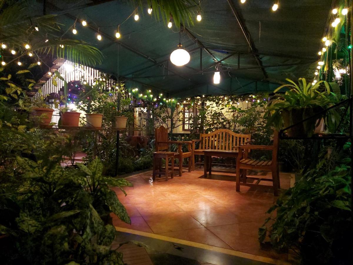 Palm Grove Cottages - Leisure Resort Benaulim Buitenkant foto